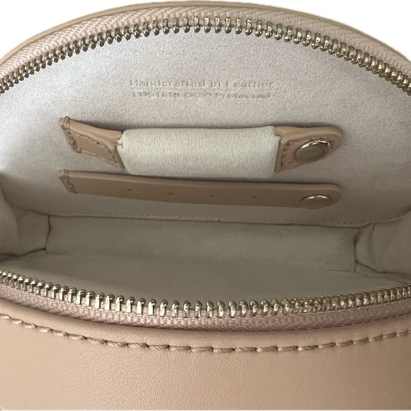 Mejuri Leather Case - Picture 2 of 4